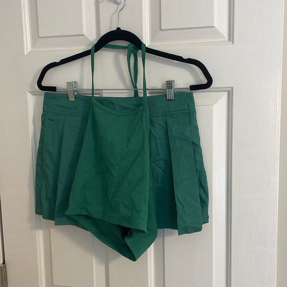 Aritzia Set - Sunday Best Rowan Skirt and Aubrey halter top - Picture 5 of 15